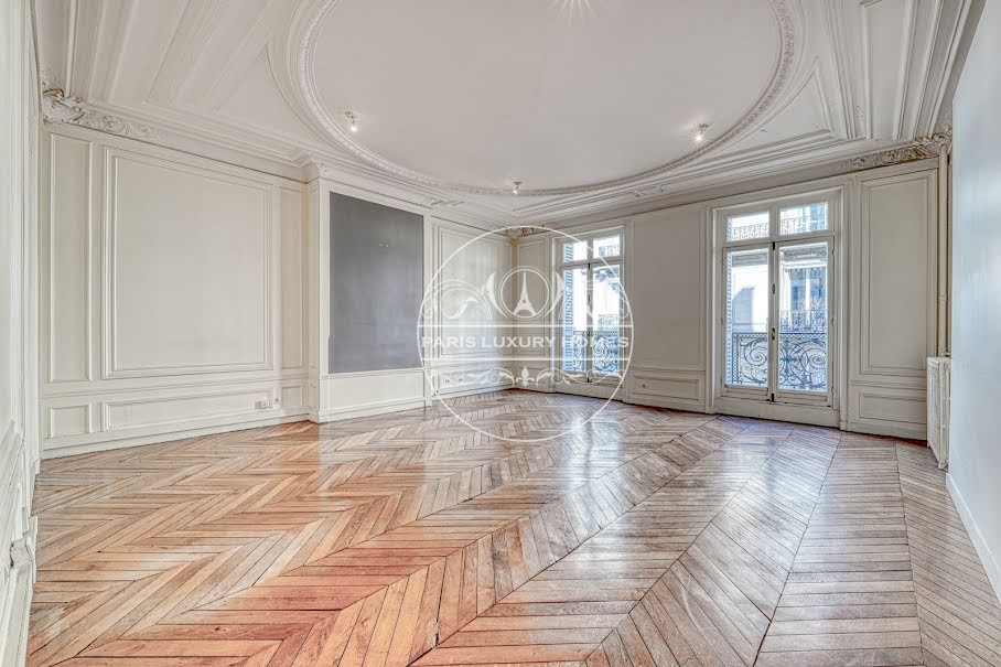 Vente appartement 8 pièces 263.75 m² à Paris 8ème (75008), 3 300 000 €