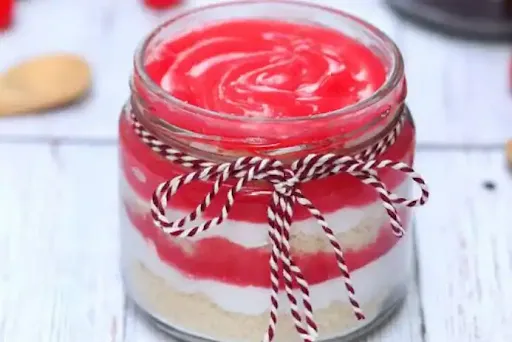 Strawberry Cake In Jar [1 Piece]