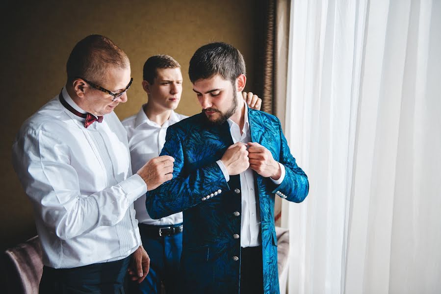 Hochzeitsfotograf Thomas Kart (kondratenkovart). Foto vom 2. April 2016