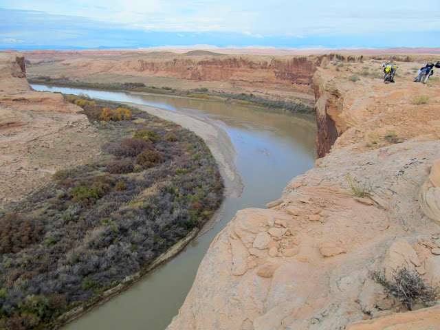 End of the road at Trin Alcove Bend