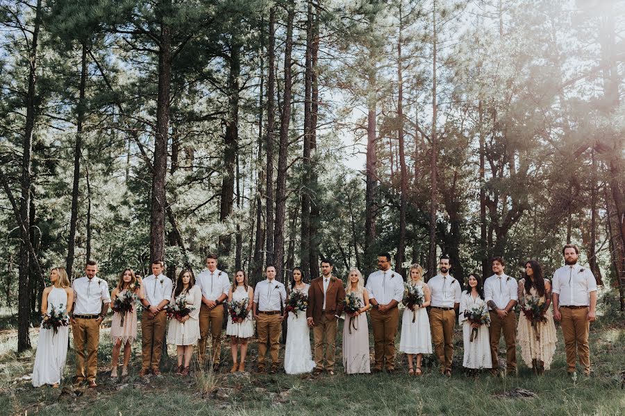 Fotógrafo de casamento Alexandra Loraine (alexandraloraine). Foto de 1 de novembro 2021