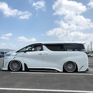 ヴェルファイア