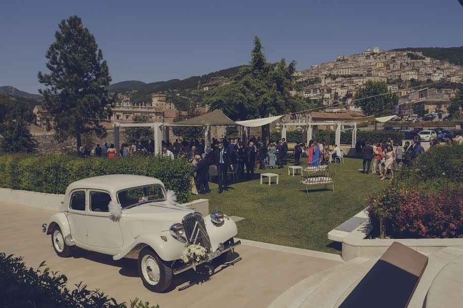 Fotografo di matrimoni Nicola Rosciano (nicolarosciano). Foto del 14 maggio 2022