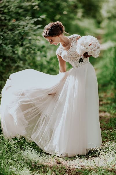 Wedding photographer Lena Astafeva (tigrdi). Photo of 19 July 2020