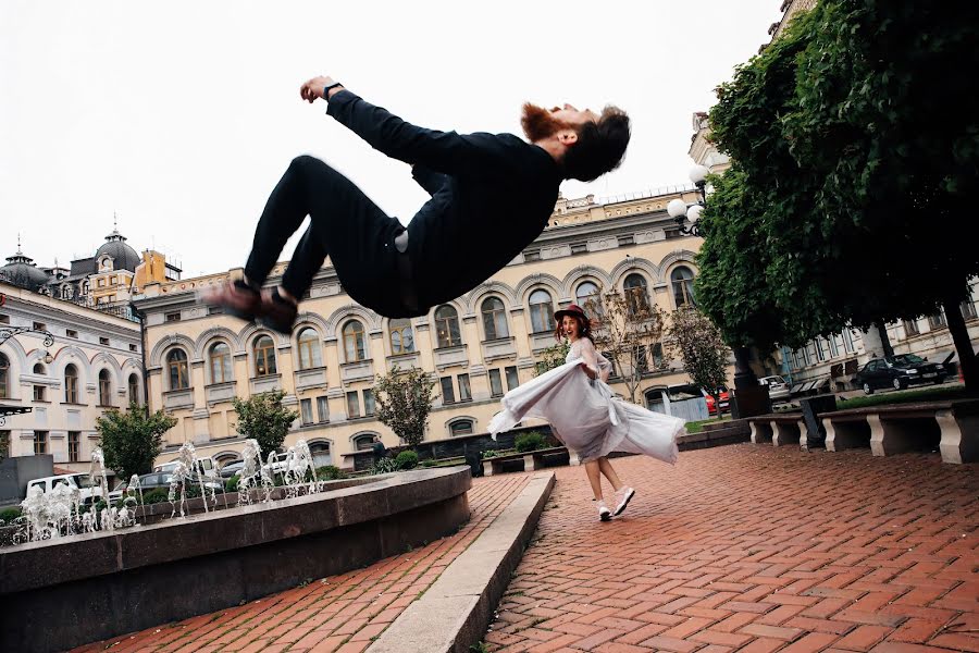 Fotograful de nuntă Taras Terleckiy (jyjuk). Fotografia din 27 februarie 2020