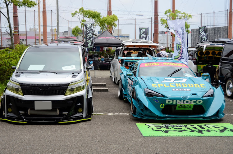 カローラツーリングのエクストリーム・海と愛車・梅雨の晴れ間・熱中症に注意に関するカスタム事例の投稿画像7枚目