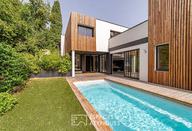 Maison avec piscine et terrasse 20