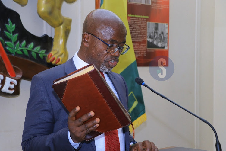 Justice Patrick Omwenga takes oath as the chairperson of the tribunal inquiry in to the removal of Environment and Land court Hon. Justice Mohammed Kullow at the Supreme Court on March 12, 2024.