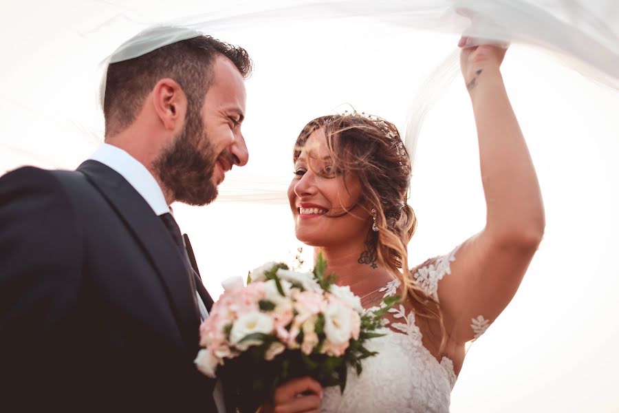 Fotografo di matrimoni Linda Lodeto (vitavisualstudio). Foto del 25 settembre 2021