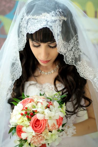 Wedding photographer Ekaterina Fomina (katflash). Photo of 3 April 2015