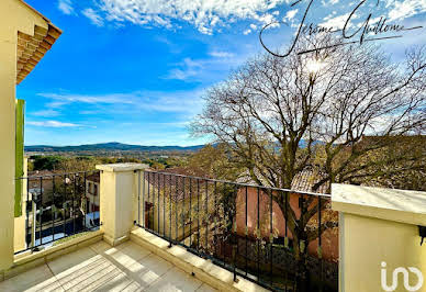 Apartment with terrace 4