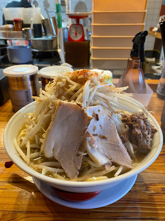 C-HRのラーメン🍜・自動車税・純次の適当投稿・食ったら飛ぶぞに関するカスタム事例の投稿画像4枚目
