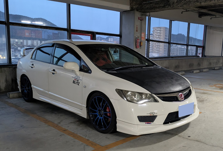 シビックタイプRのグリル大百科・安全運転で！・福岡県・車が好きな人と繋がりたい・駐車場は盛れるに関するカスタム事例の投稿画像1枚目
