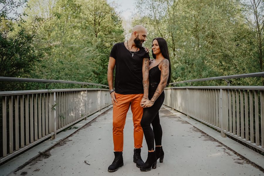 Wedding photographer Anja Und Dani Julio (danijulio). Photo of 14 May 2019