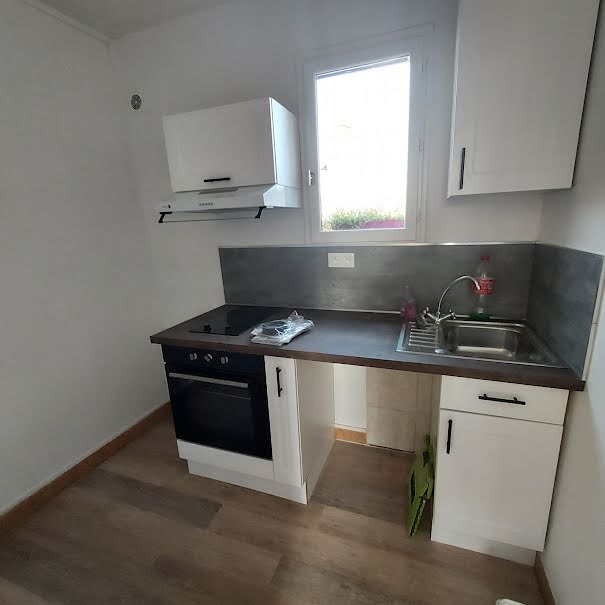 Location  appartement 2 pièces 38.48 m² à L'Isle-Adam (95290), 790 €