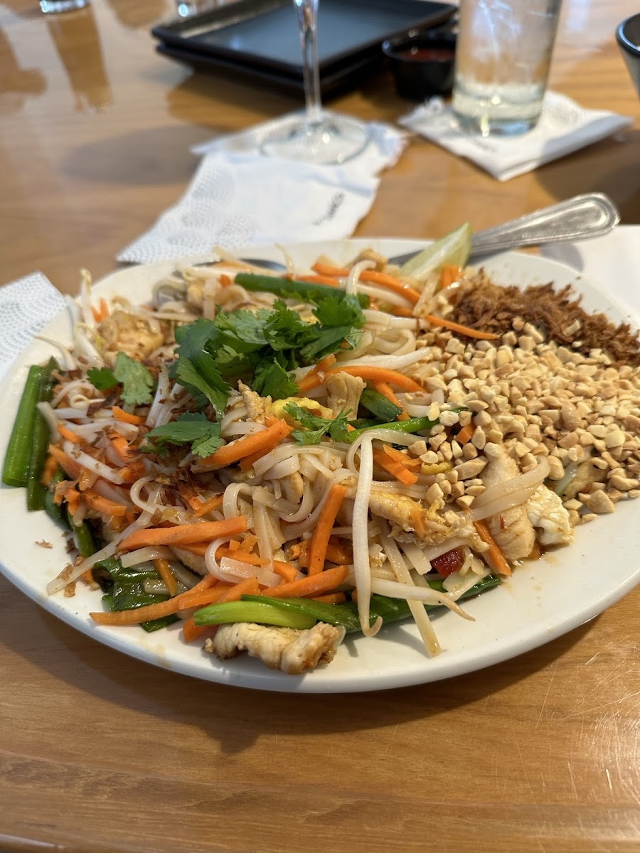 GF option-Chix Pad Thai