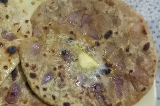 Pyaz Parantha