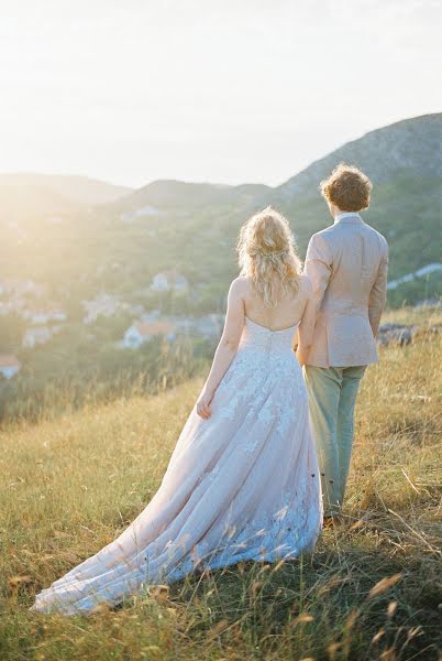 Fotografo di matrimoni Győző Dósa (gyozodosa). Foto del 17 luglio 2016