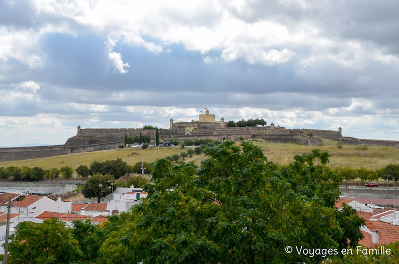 Elvas, vue sur Sta Luzia