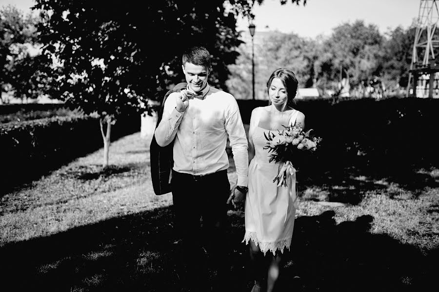 結婚式の写真家Yuriy Pustinskiy (yurajivoy)。2018 8月18日の写真