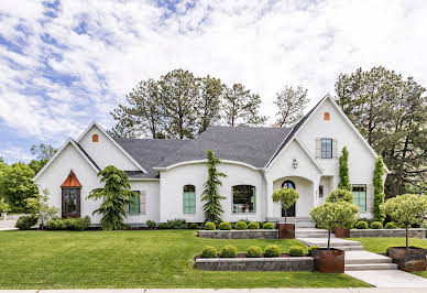 Maison avec jardin et terrasse 4