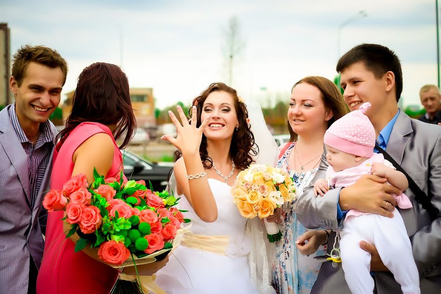 Wedding photographer Dashenka Kovaleva (darinamalina). Photo of 28 April 2014