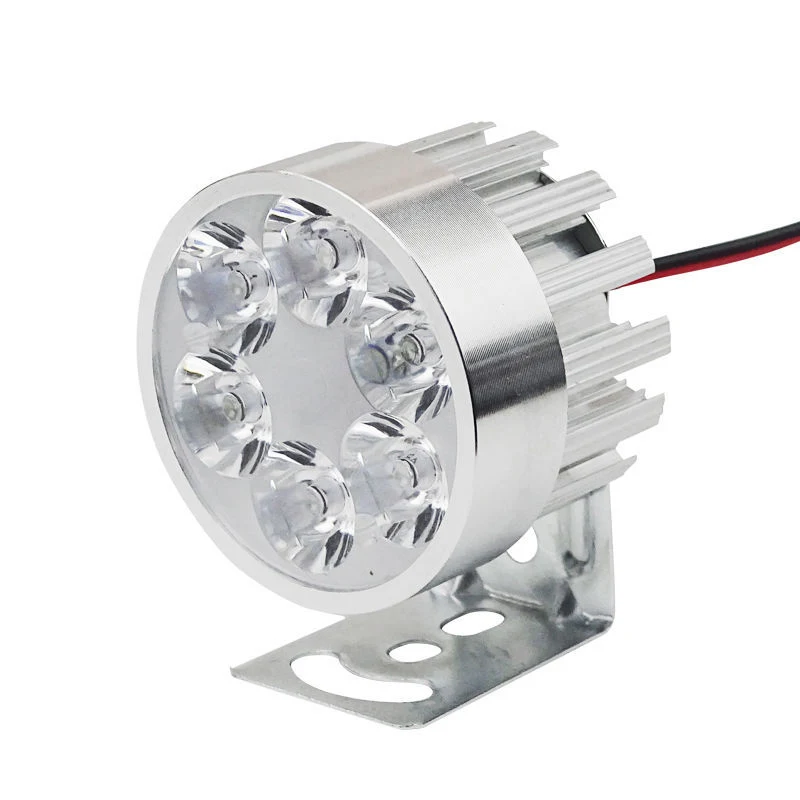 Title 5, Superheldere Motor met Externe Koplampen Verlic...
