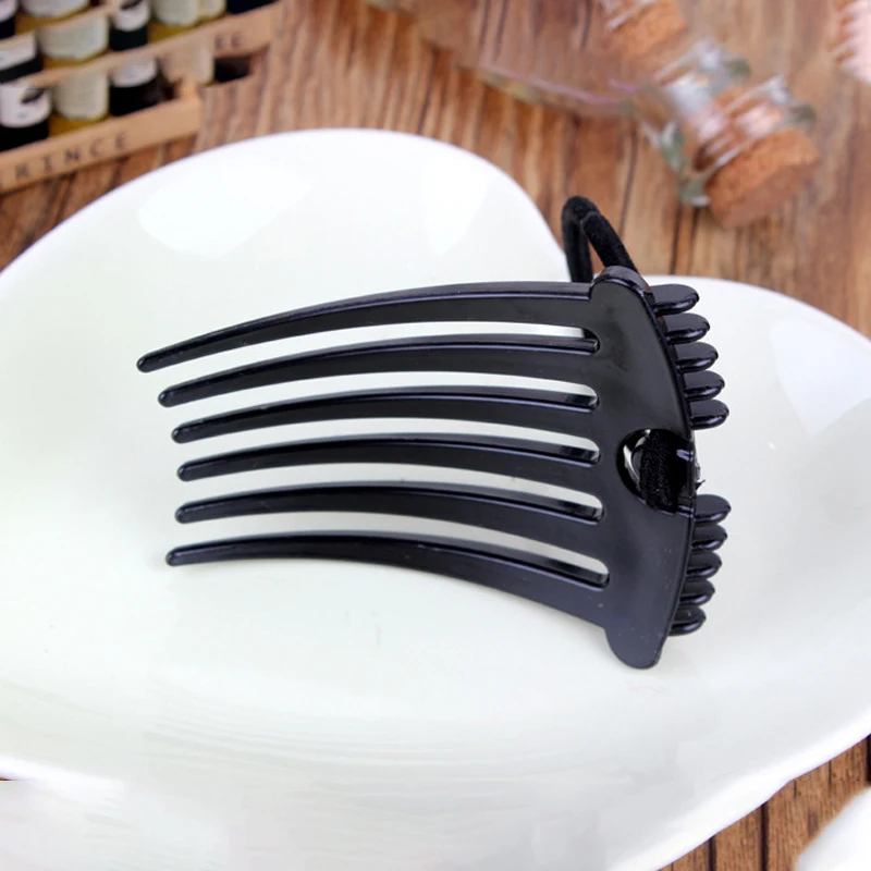 Peigne Rétro Cheveux Bouffants avec Élastique Queue de Cheval Obtenez un volume incroyable et réalisez des coiffures faciles et rapides.