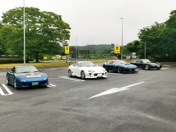 RX-7の#ロータリー・ツーリング・セブンの日・みちのく杜の湖畔公園 MT・RX-7に関するカスタム事例の投稿画像2枚目
