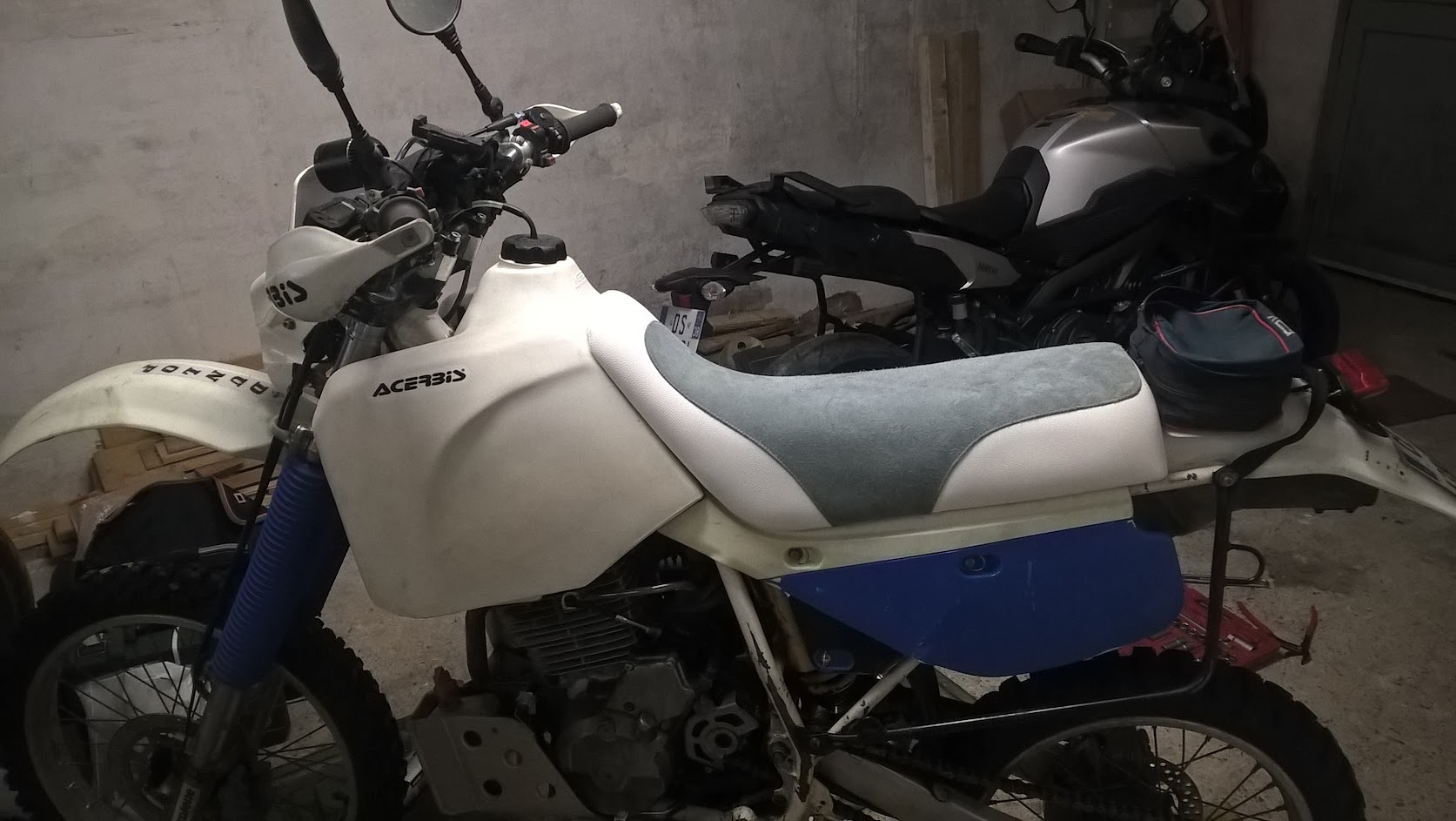Qu'avez vous fait à votre moto aujourd'hui ? - Page 3 JgSkjWz6P3g1jZslvRzBtaD3CFwWuzxQ_R49YxrQTJXSF4yurNDeFRgL1eLL0FJtAmfyefxHSQ7h5DGwoddoinTkdDzy8nFS00UlYGdUJfEgv9cDGDOJcOPb5pwMOaHiW-Q5nX1ejqrPipeXHJ9Ej2h81f7-S8L3QYWMlSb5qXUDOcGhGYTie61InL_rcZslei9YXkrrjwsWaletOr1842eDhfC2uYjL131NmYBoXPXygCR4C4hPcpqIywpzzArxFLRdU95bkcsa-PQ9zkr5YdKjN60CD-L9sRg0UBe0OjXjMF3uDGQRBb-WTd5aLpxb3Jz-lhhO6vkLaBWqmRMOor6zK4IjEzbAp4G42TJCVoa2KHUFz_olOqQ73UXGZ6GkpTTLx-5vYEKJmqT201L5UdNCN_uarLVjzPeUNSoXpJiFhq8IiHQOShHEGXUcgFl1mi0zI9mqeUST1VAqvdKpRLBkv451_mYP1IgCEcGmrNV-hVacvOV8D2RNL-ei4DQ3ld_8LMknWnEIxbHVKSIzPvKmXFzTtjeakEFhnsacCpjeHk_UAPgq8pI4KuFi1HzAOzNl=w1673-h943-no