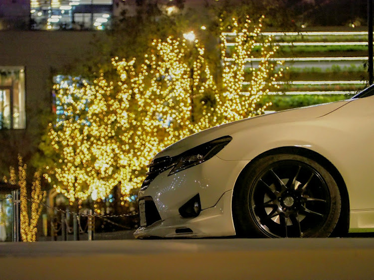 マークXのイルミネーションと愛車・市松模様カーペット・師走突入・竈門炭治郎風🤭・どこでしょうか？に関するカスタム事例の投稿画像1枚目