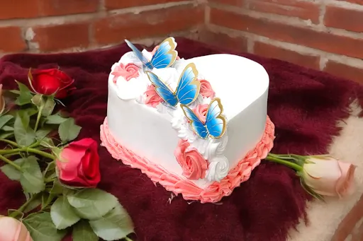 Choco Vanilla Heart Cake