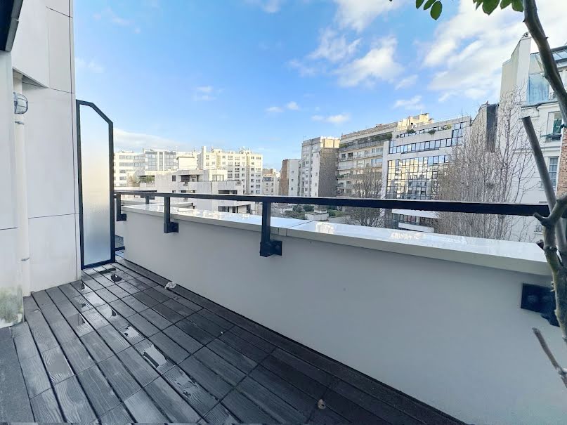 Location  appartement 5 pièces 124 m² à Paris 17ème (75017), 3 867 €