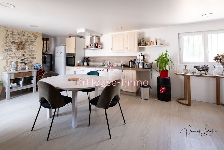 Vente maison 3 pièces 97 m² à Gratot (50200), 198 500 €