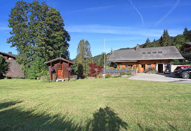 Maison avec jardin et terrasse 2