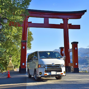 レジアスエースバン