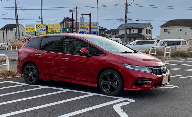 ジェイドの買い出しに関するカスタム事例の投稿画像1枚目