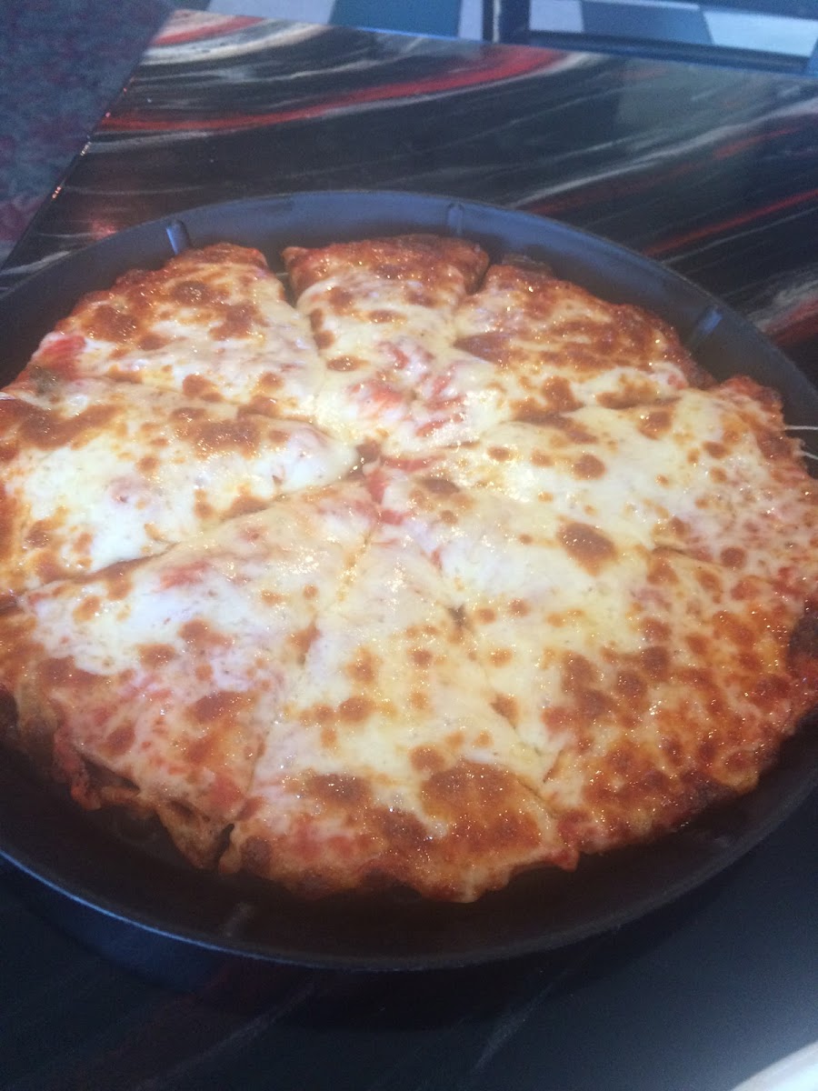 Gluten-free cheese pizza.