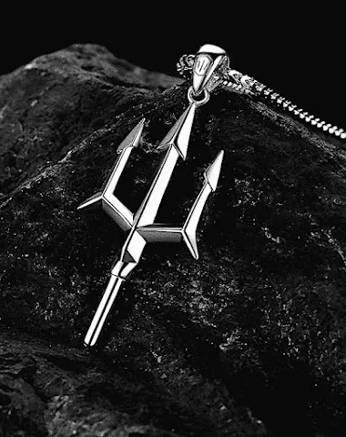 Collier avec petit pendentif triden - 3