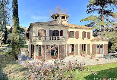 House with pool and terrace 13