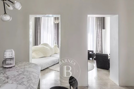 Apartment 5