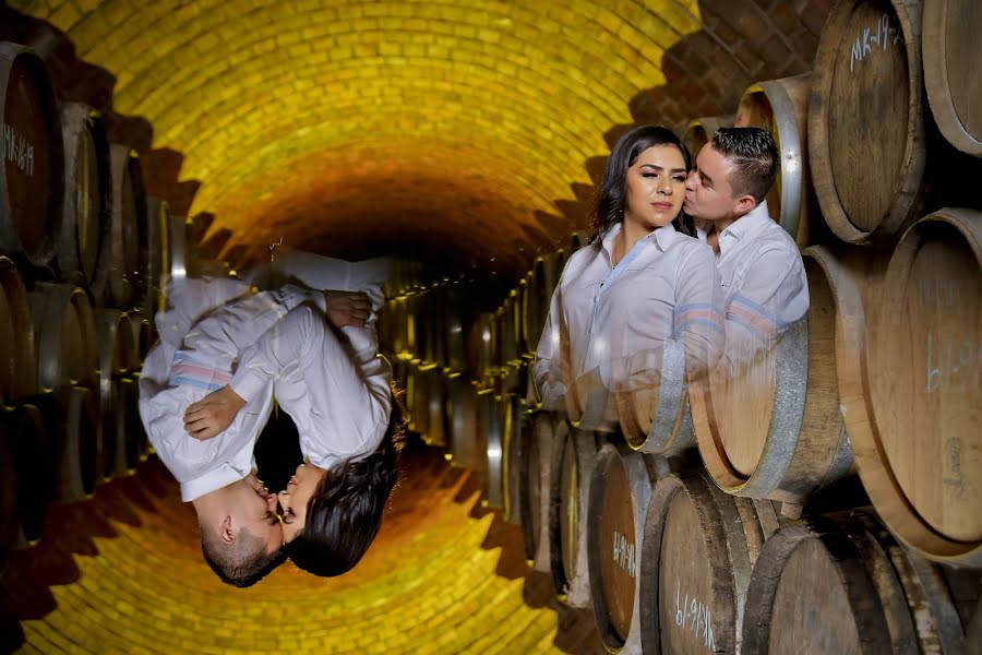 Fotógrafo de casamento Leonardo Vargas (leonardovargas). Foto de 10 de outubro 2020