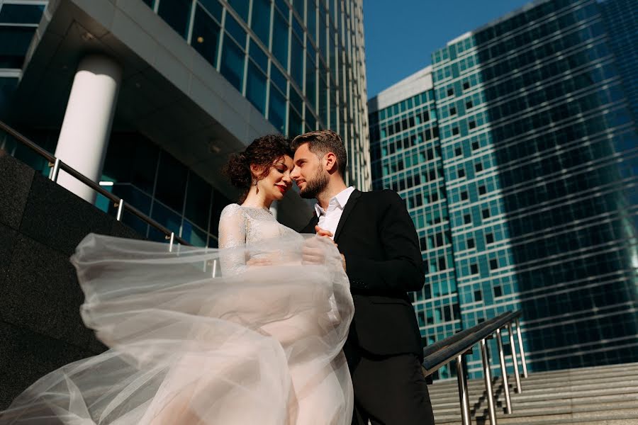 Fotografo di matrimoni Yunona Orekhova (yunonaoreshek). Foto del 28 settembre 2017