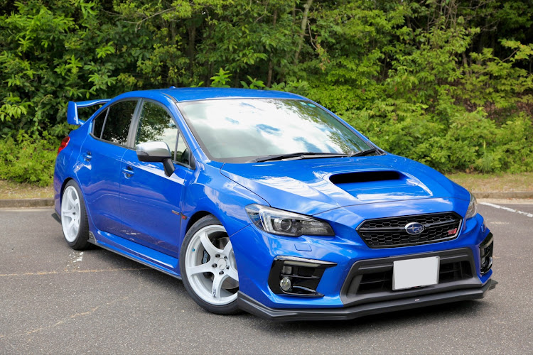 WRX STIのみんなでつくろうホイール図鑑に関するカスタム事例の投稿画像1枚目