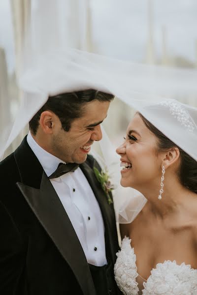 Fotógrafo de casamento Chucho Potts (chuchopotts). Foto de 1 de setembro 2022