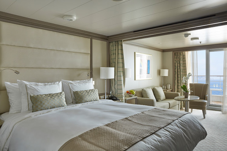 Book a Veranda Suite on Sliver Muse and sail to epic destinations in comfort.