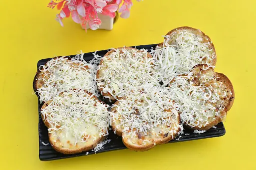 Double Cheese Garlic Bread (6 Pcs)