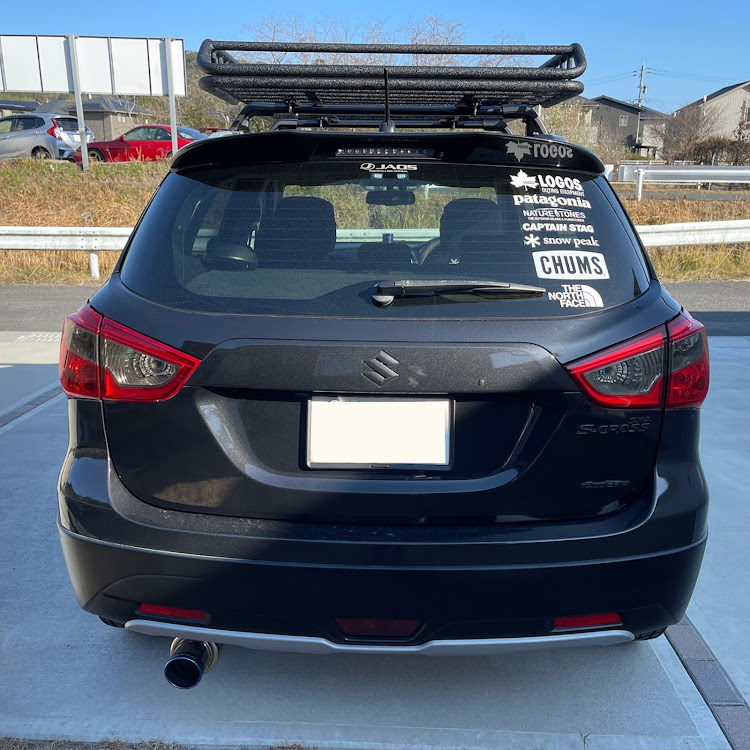SX4 SクロスのDIY・フィルム施工・テールレンズスモーク化に関するカスタム事例の投稿画像1枚目