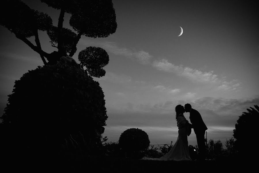 Fotografo di matrimoni Tiago Ribeiro (hug123). Foto del 1 febbraio 2018