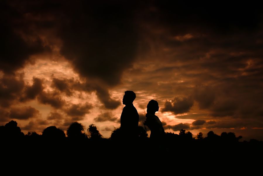 Fotografer pernikahan Varian Evander (varianevander). Foto tanggal 2 November 2018